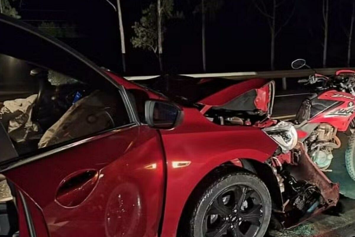 Imagem de compartilhamento para o artigo Casal é arremessado de moto e morre em Aparecida do Taboado; condutor envolvido no acidente fugiu da MS Todo dia